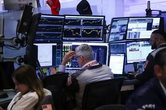 Trading monitors